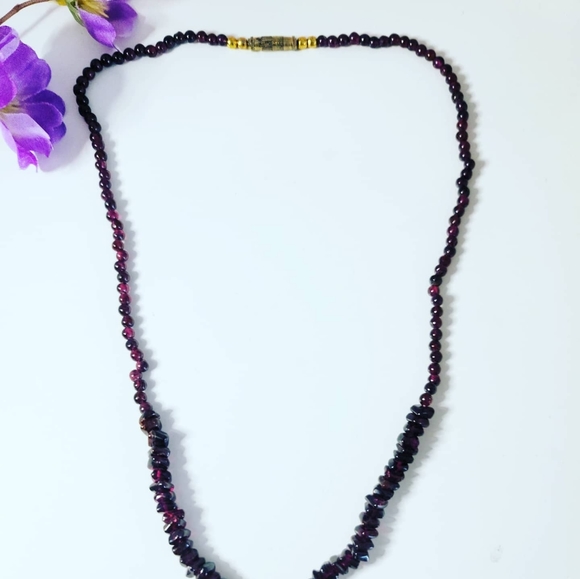 Gorgeous natural Garnet necklace 😍✨ - Picture 2 of 3